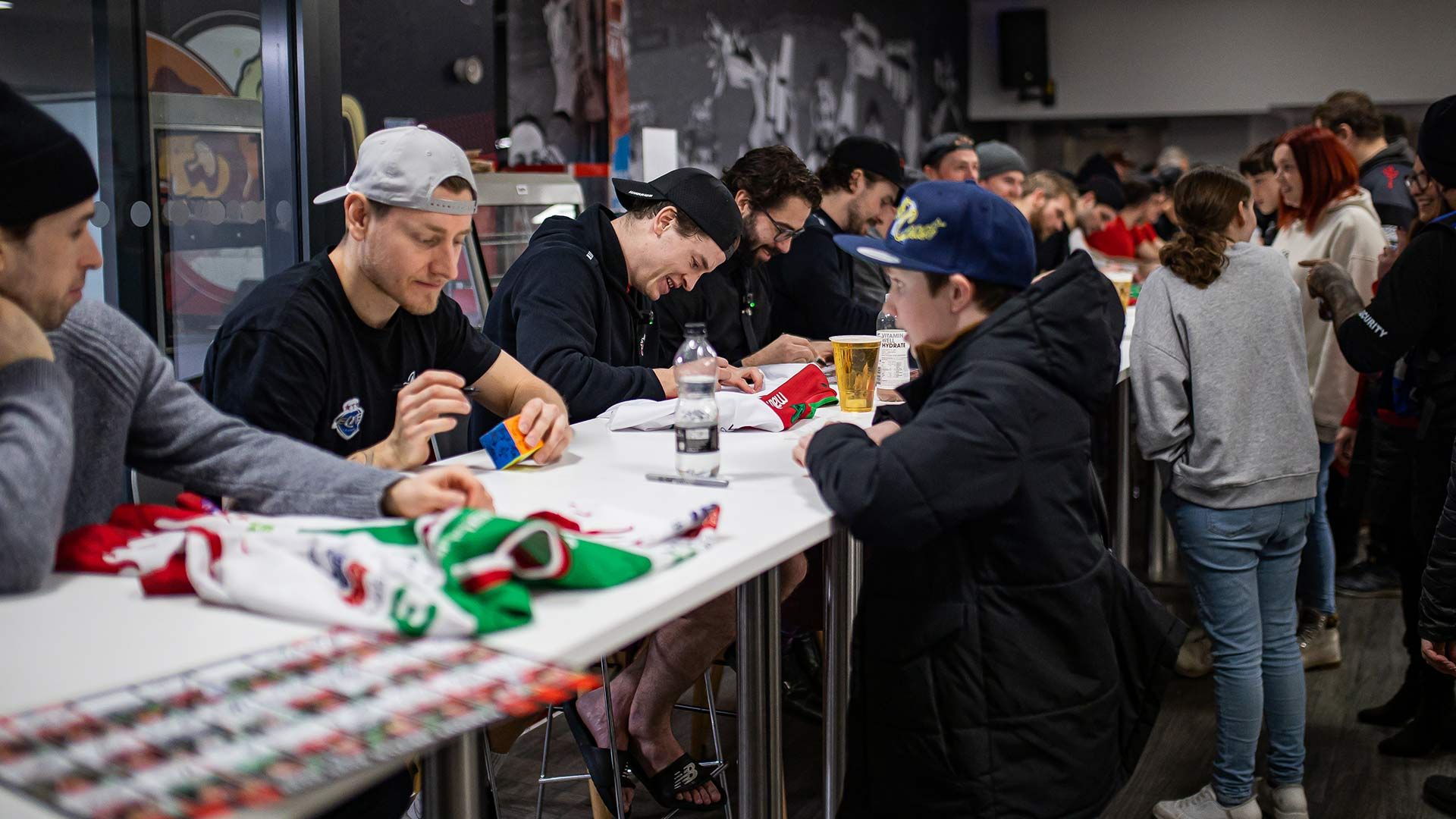 Postgame Official Cardiff Devils Website | Incredible turnout for Postgame Signing